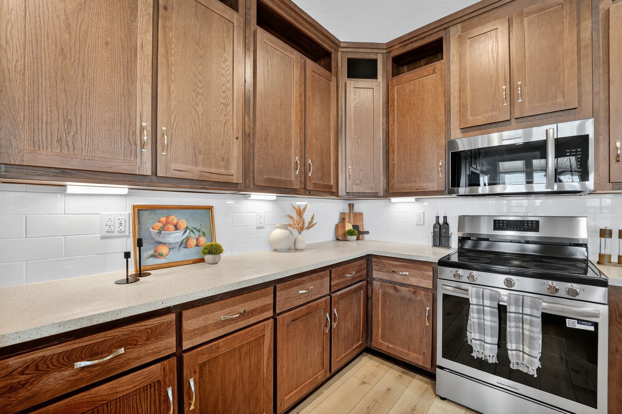 19_11201_N_El_Mirage_Rd_El_Mirage_AZ_85335_USA-Kitchen-DSC01762