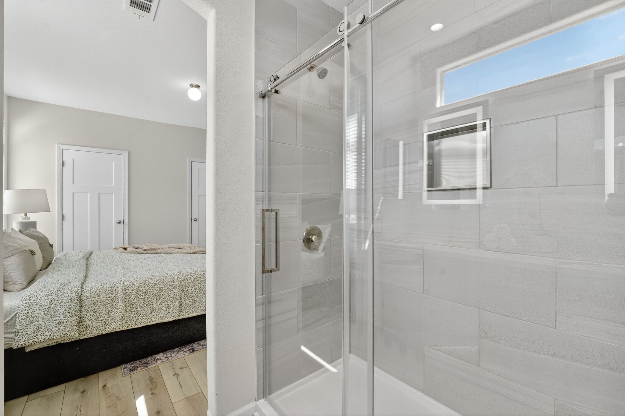 31_11201_N_El_Mirage_Rd_El_Mirage_AZ_85335_USA-Bathroom-DSC01732