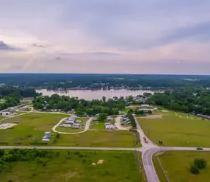 Waters-Edge-RV-Resort-in-Willis-Texas-960x640-1-391x260