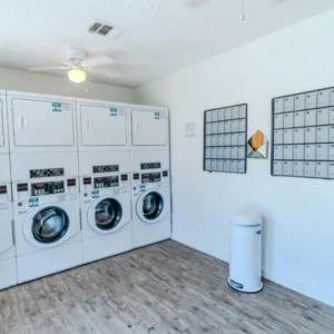 Majestic-Pines-RV-Resort-Near-Houston-TX-Amenities-Laundry-Room-1024x683