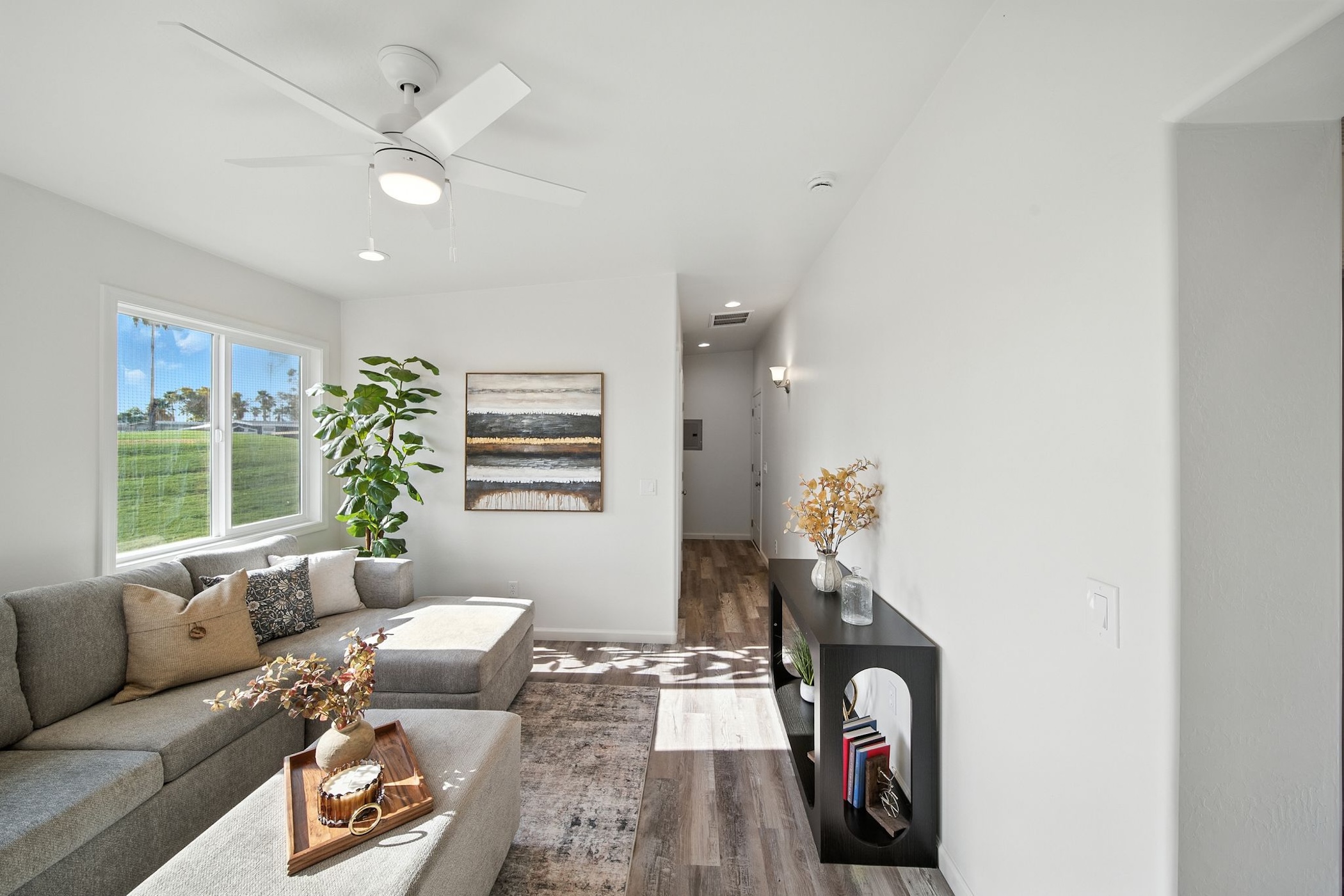 7151_US-60_Gold_Canyon_AZ_85118_USA-Living_room-Order_199750-WDS_0459