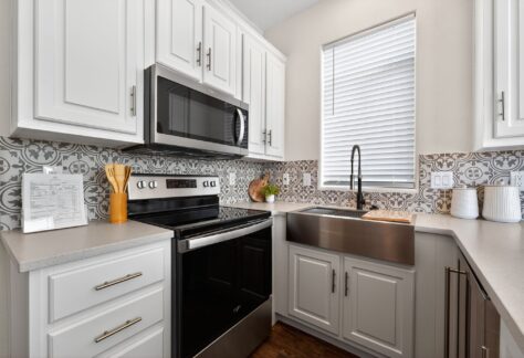 Sunrise RV Resort - Sales Model - 300 - 5