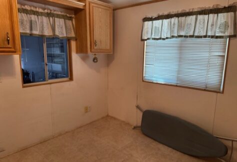 528-Bedroom