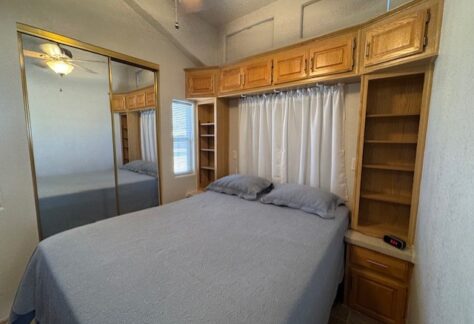 122-Bedroom