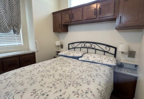 471-Bed