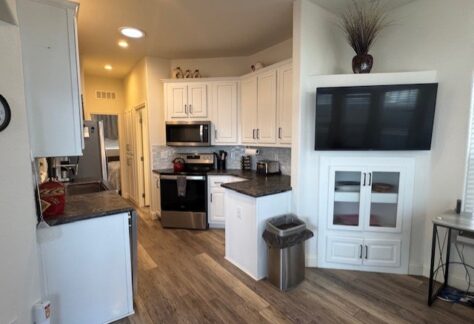 471-Kitchen