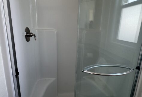 376-Shower