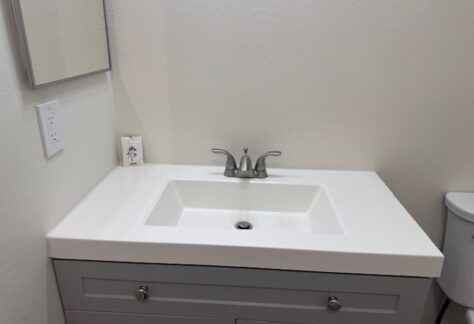 377-AZ-Room-Vanity