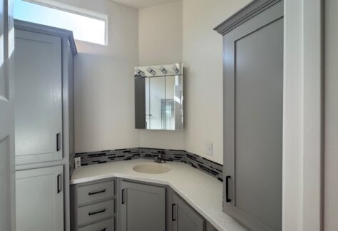 377-Bathroom