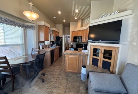 379-Kitchen