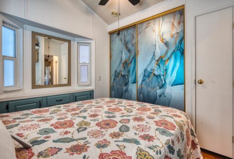 198-Bedroom-Cabinets