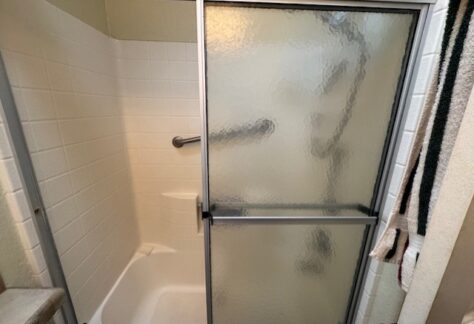 671-Shower