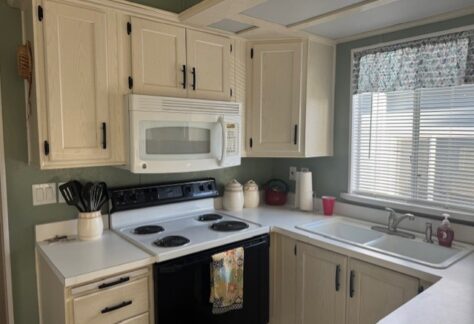174-Kitchen