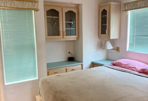 417-Bedroom