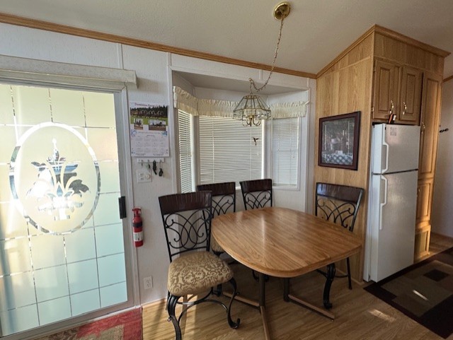 275-Dining-Room