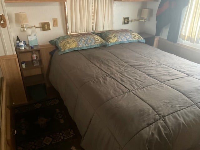66-Bedroom