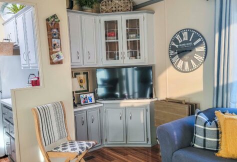 157-entertainment-center