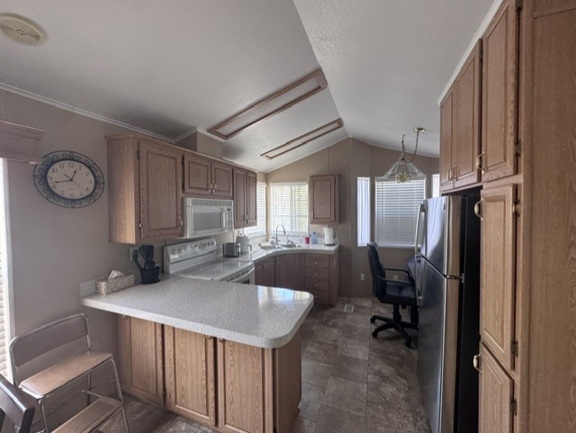 570-Up-Kitchen